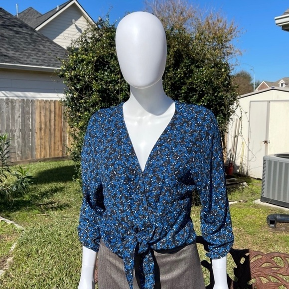 NWT PARKER Flirty Boho Tie Front Wrap Cropped Fit Long Sleeve Blouse - Picture 2 of 13